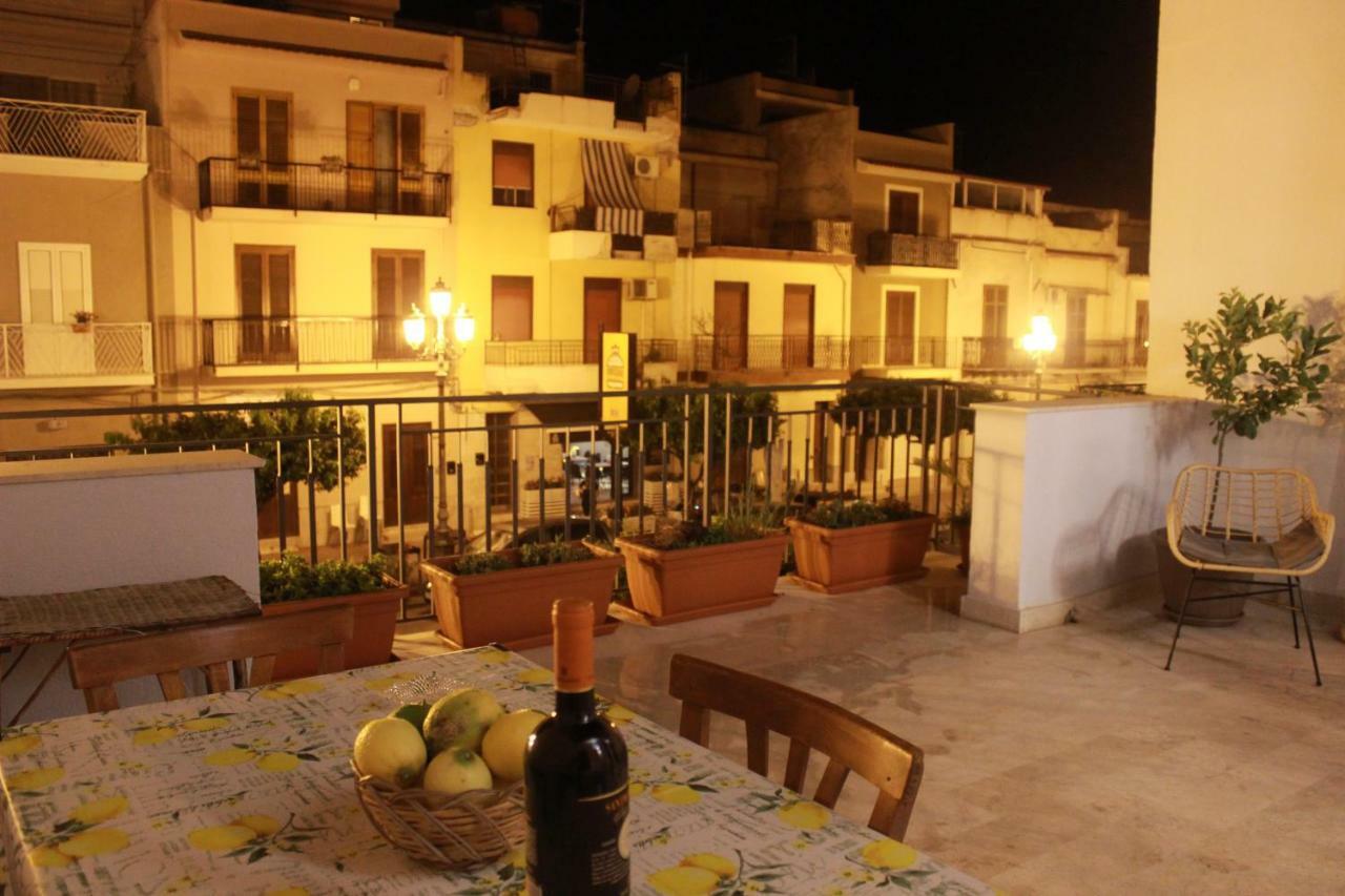 Guest House Zio Michele - ชีนิซี ภายนอก รูปภาพ
