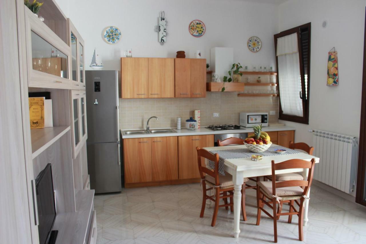 Guest House Zio Michele - ชีนิซี ภายนอก รูปภาพ